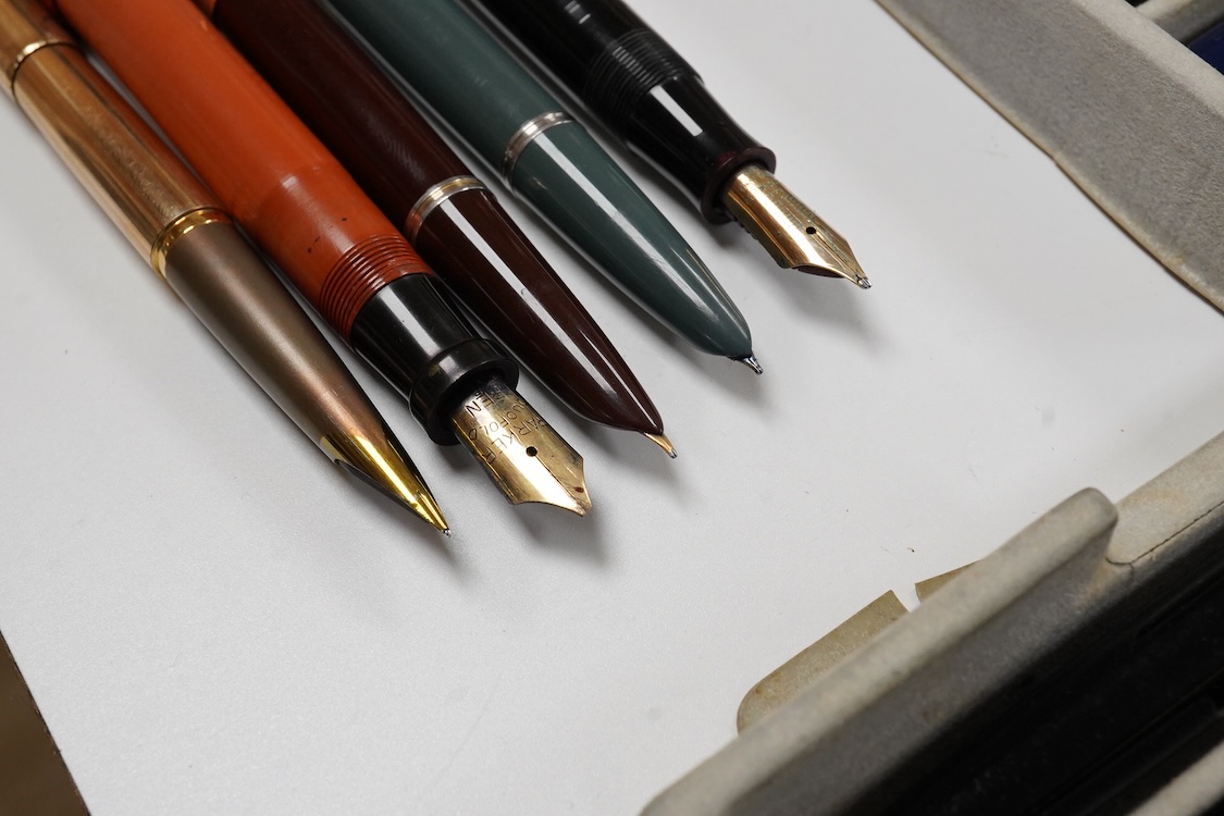 A large collection of Parker 51 pens and pencils, plus other Parkers, some incomplete